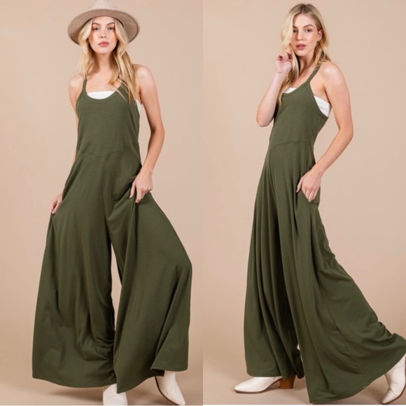 ShopEvelynne Pants - RESTOCKED Fabulous Jumpsuit Solid Wide Leg Knit